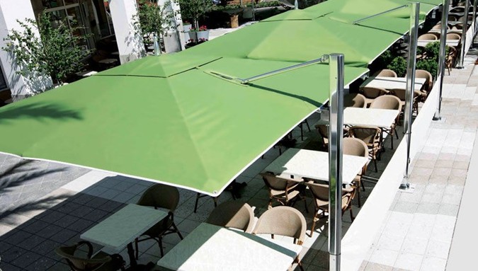 /Portals/0/UltraMediaGallery/486/15/thumbs/1.Cantilever umbrellas.jpg